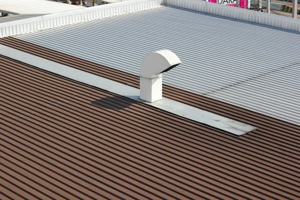 Professional Roof Cleaning in Surrey BC Professional Roof Cleaning in Surrey BC